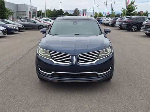 Used 2017 Lincoln MKX Reserve w/ Lincoln MKX Climate Package AWD/4WD image 11