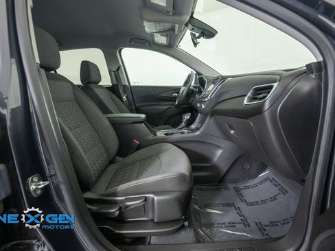 Used 2022 Chevrolet Equinox LT FWD image 39