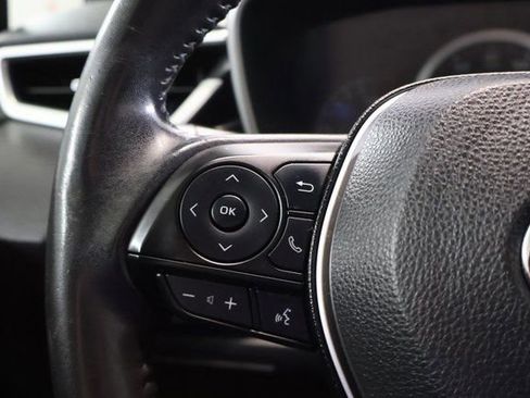 Used 2019 Toyota Corolla SE image 16