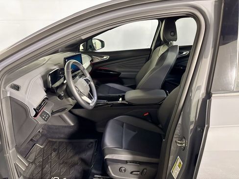 Certified 2023 Volkswagen ID.4 Pro S image 11