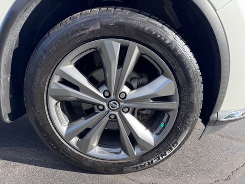 Used 2019 Nissan Murano Platinum w/ Cargo Package AWD/4WD image 37
