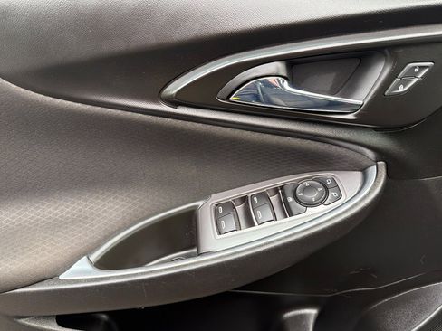 Used 2020 Chevrolet Malibu LT image 10