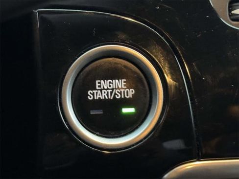 Used 2022 Buick Encore Preferred w/ Safety Package image 23