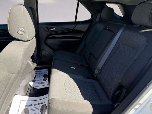 Used 2022 Chevrolet Equinox LT image 13