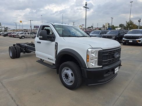 New 2026 Ford F550 2WD Regular Cab Super Duty image 13
