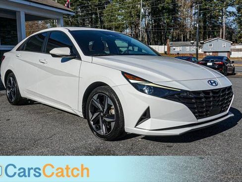 Used 2023 Hyundai Elantra SEL w/ Convenience Package image 10