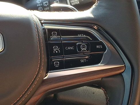 Used 2025 Jeep Grand Cherokee Summit w/ Adv Protech Group IV image 24