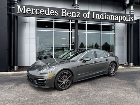 Used 2023 Porsche Panamera 4 AWD/4WD image 1
