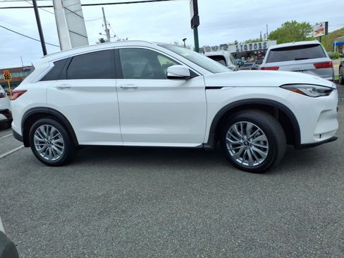Certified 2023 INFINITI QX50 Luxe AWD/4WD image 4