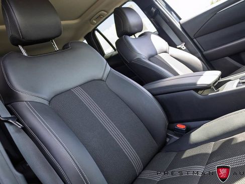 Used 2025 MAZDA CX-50 AWD 2.5 S w/ Premium Package image 2