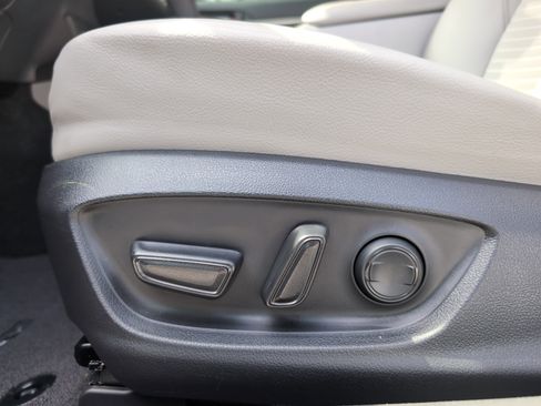 Certified 2024 Toyota Camry SE FWD image 17