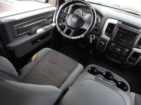 Used 2017 RAM 1500 Big Horn RWD image 23