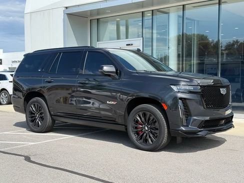 Used 2024 Cadillac Escalade V w/ LPO, ONYX Package AWD/4WD image 1