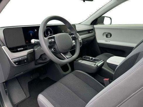 New 2025 Hyundai Ioniq 5 SE RWD image 14
