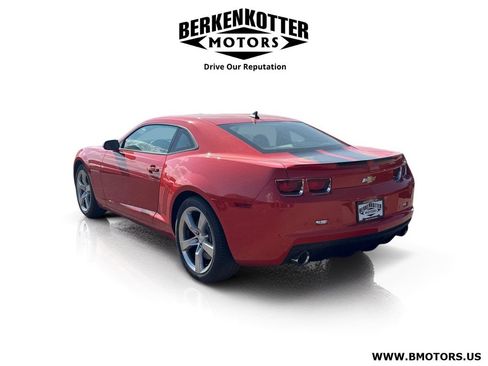 Used 2010 Chevrolet Camaro SS w/ RS Package RWD image 5