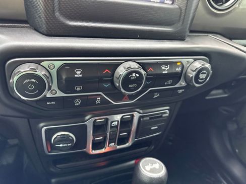 Used 2020 Jeep Wrangler Unlimited Sport S AWD/4WD image 12