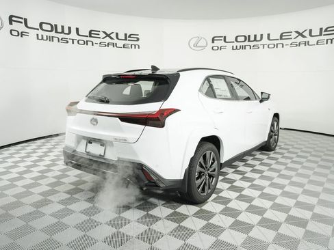 Certified 2025 Lexus UX 300h FWD w/ Accessory Package (Z1) image 7