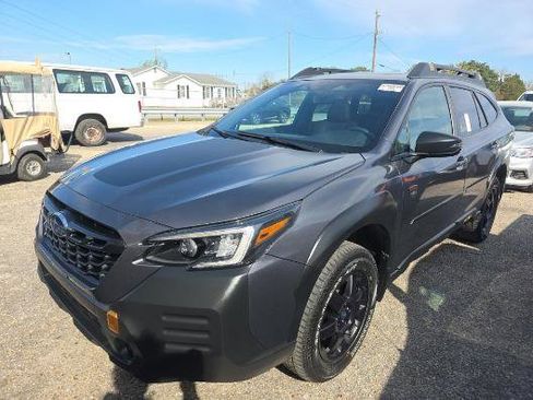 Used 2023 Subaru Outback Wilderness image 2
