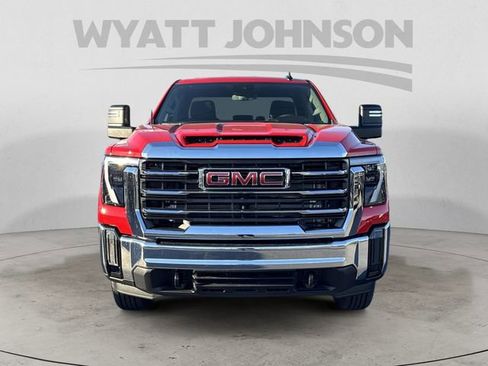 New 2026 GMC Sierra 2500 SLE AWD/4WD image 8