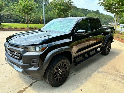 New 2026 Chevrolet Colorado Trail Boss AWD/4WD image 14