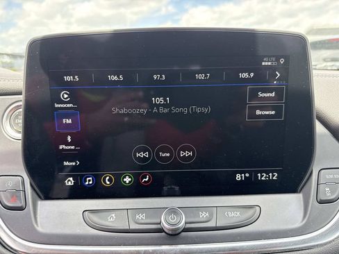 Used 2025 Chevrolet Blazer LT FWD image 26