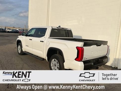 Used 2025 Toyota Tundra SR5 w/ SR5 Convenience Package image 33