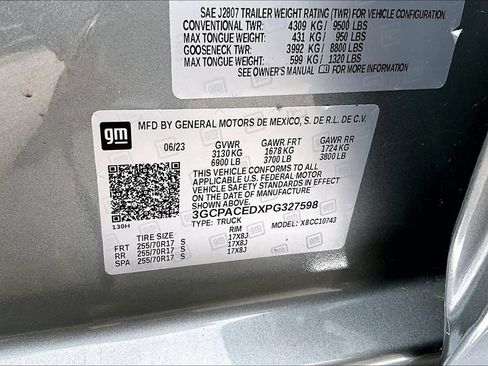 Used 2023 Chevrolet Silverado 1500 LT RWD image 9