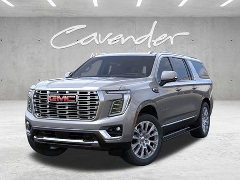 New 2026 GMC Yukon XL Denali w/ Sun & Power Step Package RWD image 6