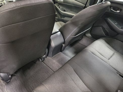 Used 2024 Honda Accord LX image 11