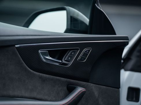 Used 2022 Audi RS Q8 image 20