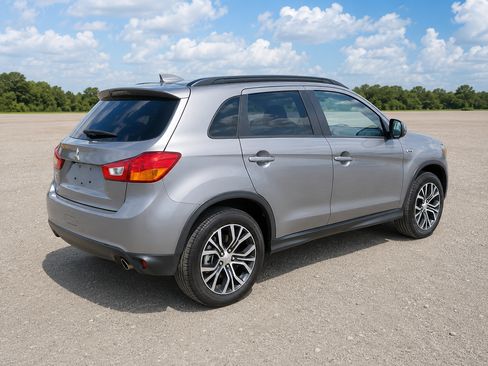 Used 2017 Mitsubishi Outlander Sport SEL FWD image 4