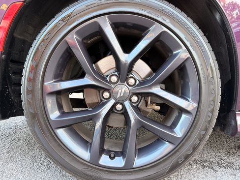 Used 2020 Dodge Charger R/T w/ Blacktop Package image 9