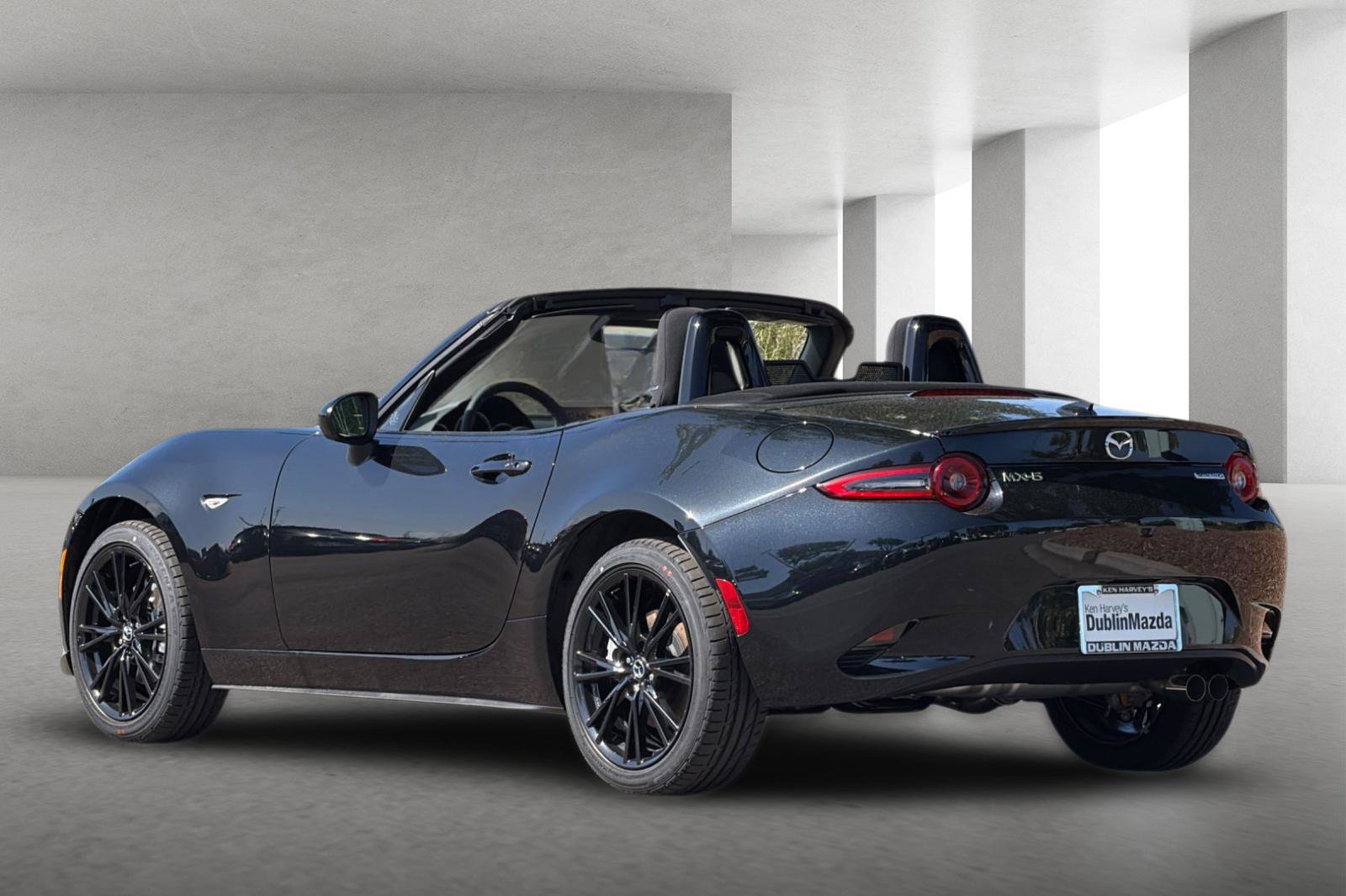 New 2026 MAZDA MX-5 Miata Club w/ Interior Package RWD image 6