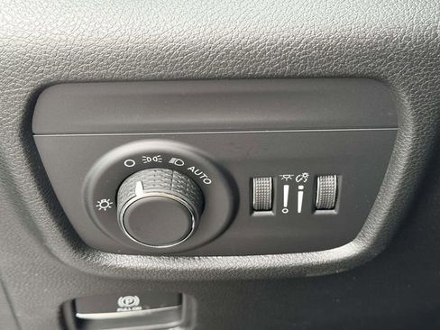 New 2026 Jeep Grand Cherokee Laredo X AWD/4WD image 9