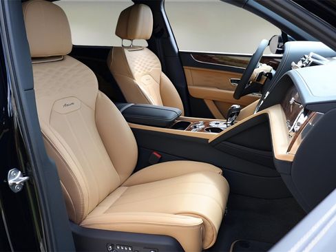 New 2025 Bentley Bentayga Extended Wheelbase image 22