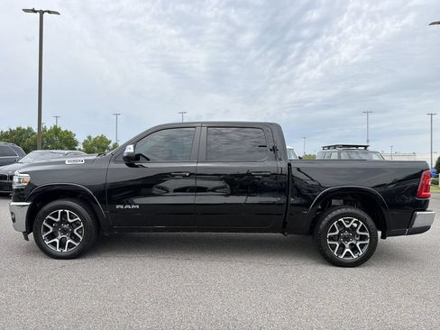 Used 2025 RAM 1500 Laramie AWD/4WD image 2
