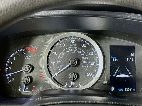 Used 2021 Toyota Corolla LE FWD image 19