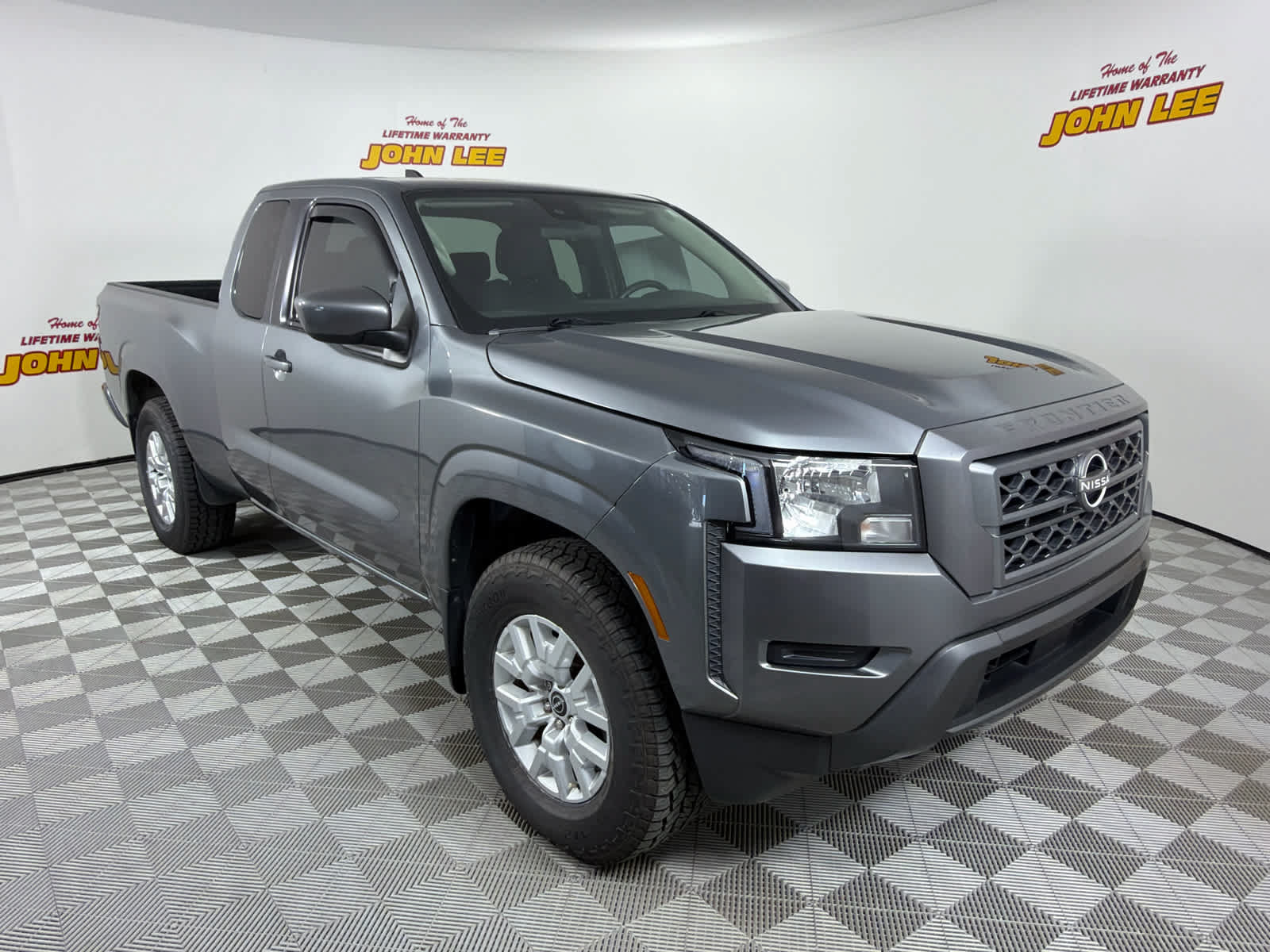 Certified 2023 Nissan Frontier SV w/ Technology Package AWD/4WD image 7