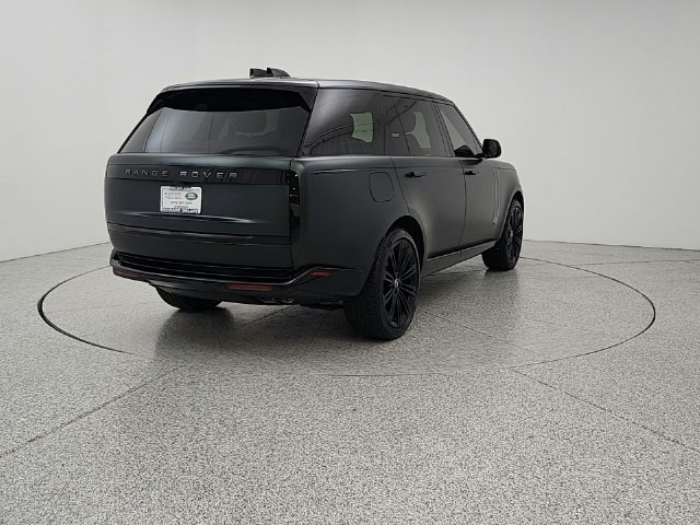 Used 2025 Land Rover Range Rover Long Wheelbase Autobiography AWD/4WD image 5