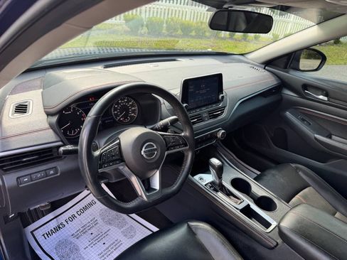 Used 2021 Nissan Altima 2.5 SR FWD image 16