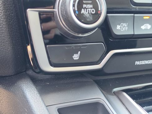 Used 2017 Honda CR-V Touring image 26