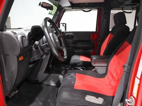 Used 2008 Jeep Wrangler Unlimited X image 19