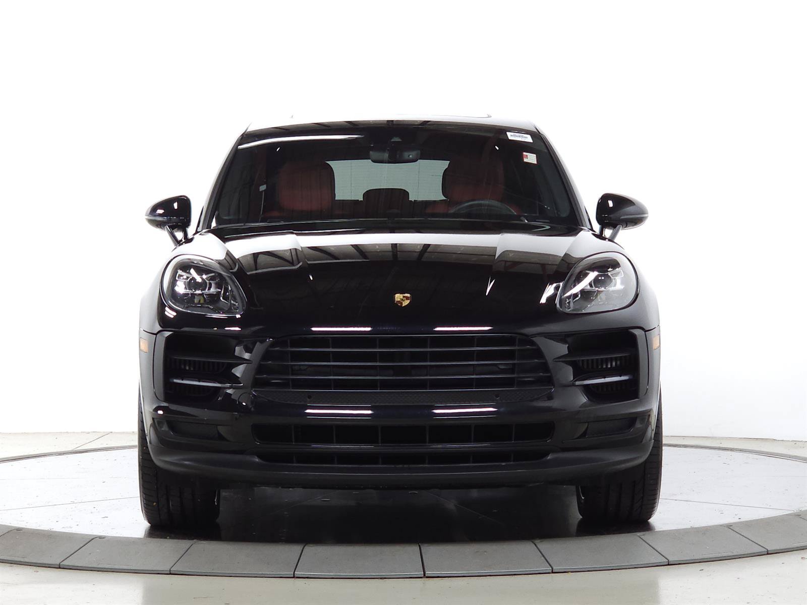Used 2021 Porsche Macan S AWD/4WD image 2
