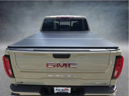 Used 2026 GMC Sierra 1500 AT4 w/ AT4 Premium Package AWD/4WD image 8