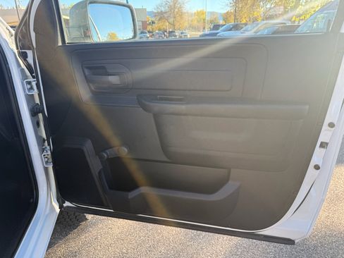 Used 2019 RAM 1500 Tradesman image 17