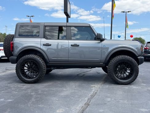 Used 2024 Ford Bronco Black Diamond AWD/4WD image 9
