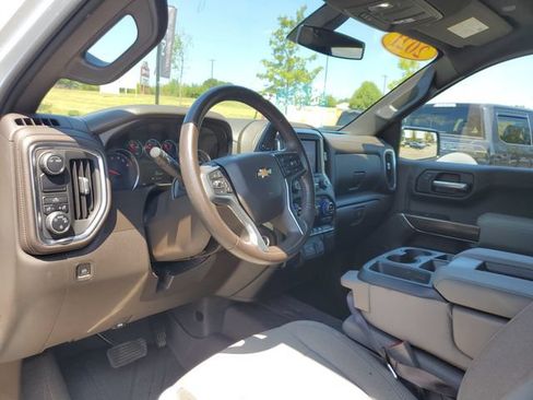 Used 2021 Chevrolet Silverado 1500 LT RWD image 24