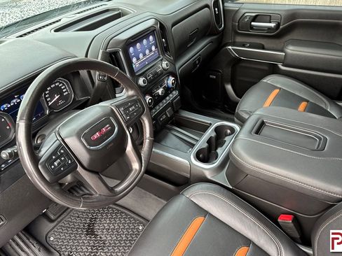 Used 2022 GMC Sierra 2500 AT4 w/ AT4 Premium Plus Package image 10