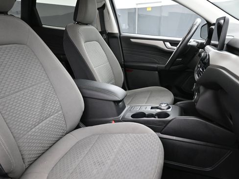 Used 2021 Ford Escape SE w/ Convenience Package FWD image 28