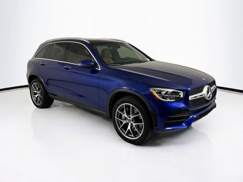 Certified 2020 Mercedes-Benz GLC 300 4MATIC image 3